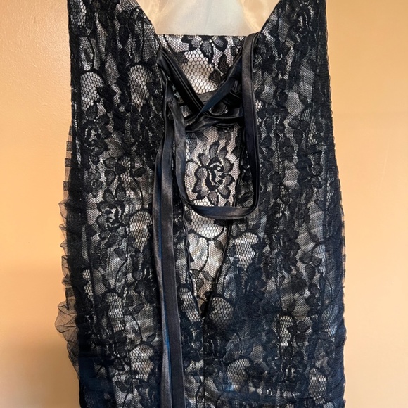 Prom Dress - Picture 2 of 4